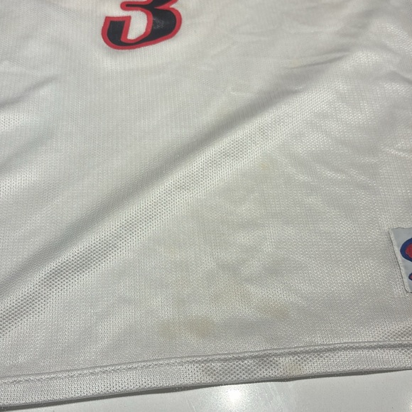 Allen Iverson 76ers white jersey (replica) - Picture 4 of 4